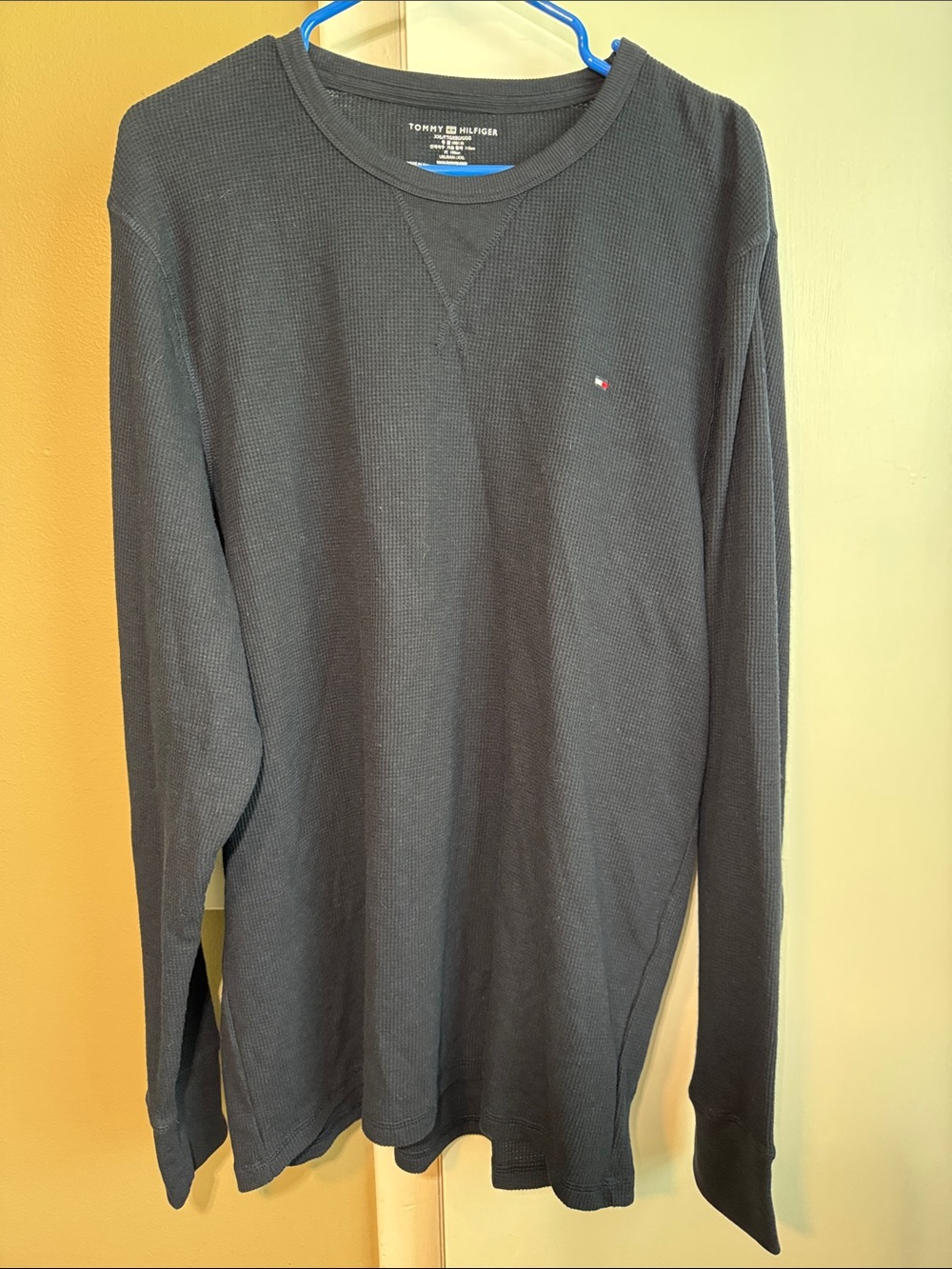 Tommy Hilfiger Men’s 2XL Navy Blue Waffle Knit Long Sleeve Shirt – NWT